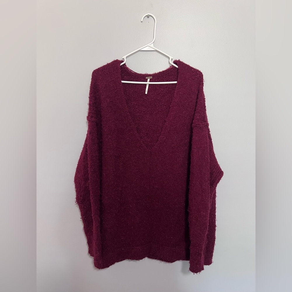 Free People Oversized V-Neck Sweater Size M